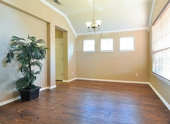 3rd image of 4205 Briarcreek Dr