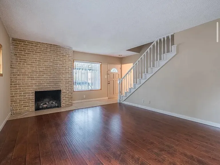 341 W Dryden St #A — Photo 1