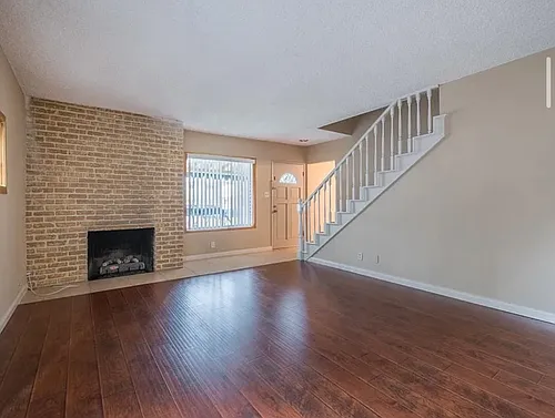 341 W Dryden St #A Photo 1