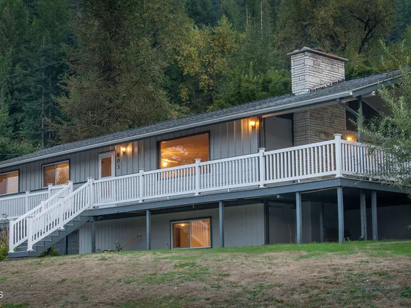 803 E Fir Ave, Osburn, ID 83849