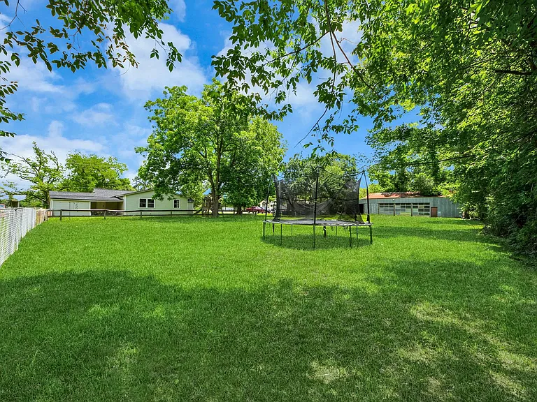 3603 Crosby Cedar Bayou Rd — Photo 42