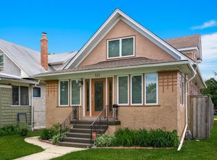 511 S Humphrey Ave, Oak Park, IL 60304