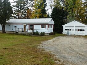 MH w/ 2 Car Garage