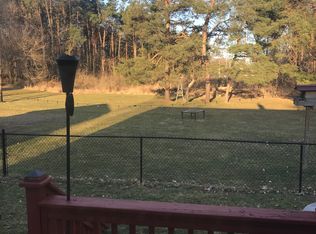 501 N Adelaide St, Fenton, MI 48430