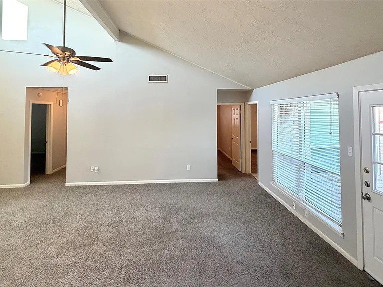 22315 Waynoka Rd — Photo 4