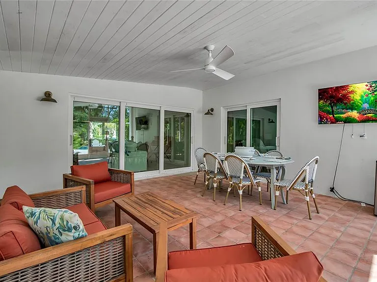 6979 Longboat Dr S — Photo 29