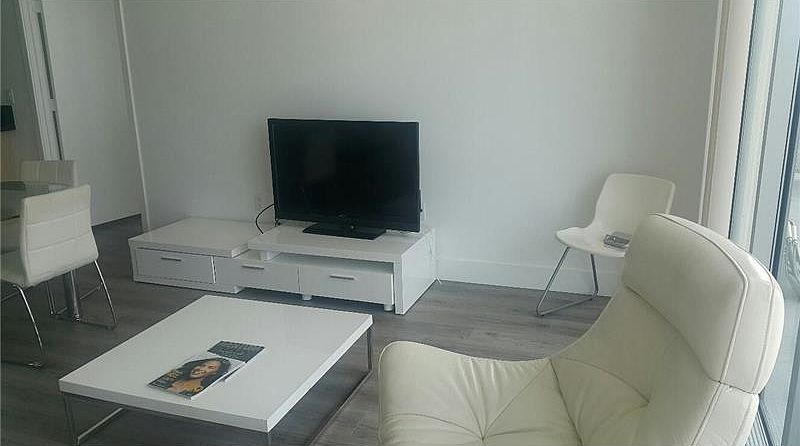 1st image of 1111 SW 1st Ave APT 2422