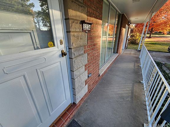 4th image of 3234 Princeton Dr