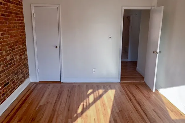 Rented by Compass | media 20