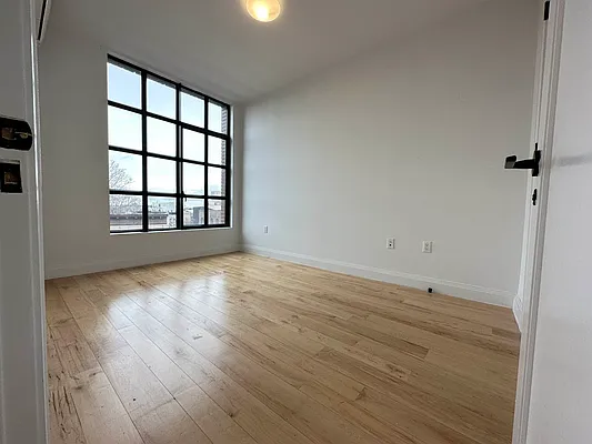 Rented by Premier One Realty LLC | media 26