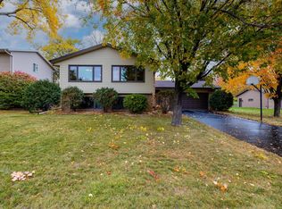 5204 W 111th St, Minneapolis, MN 55437