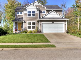 908 Ashlee, Norton Shores, MI 49441