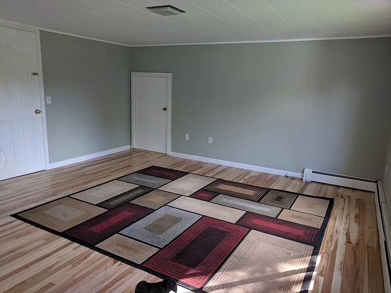 208 Railroad St #3 — Photo 3
