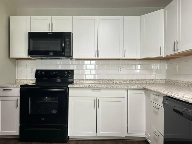 134 Park Blvd — Photo 8
