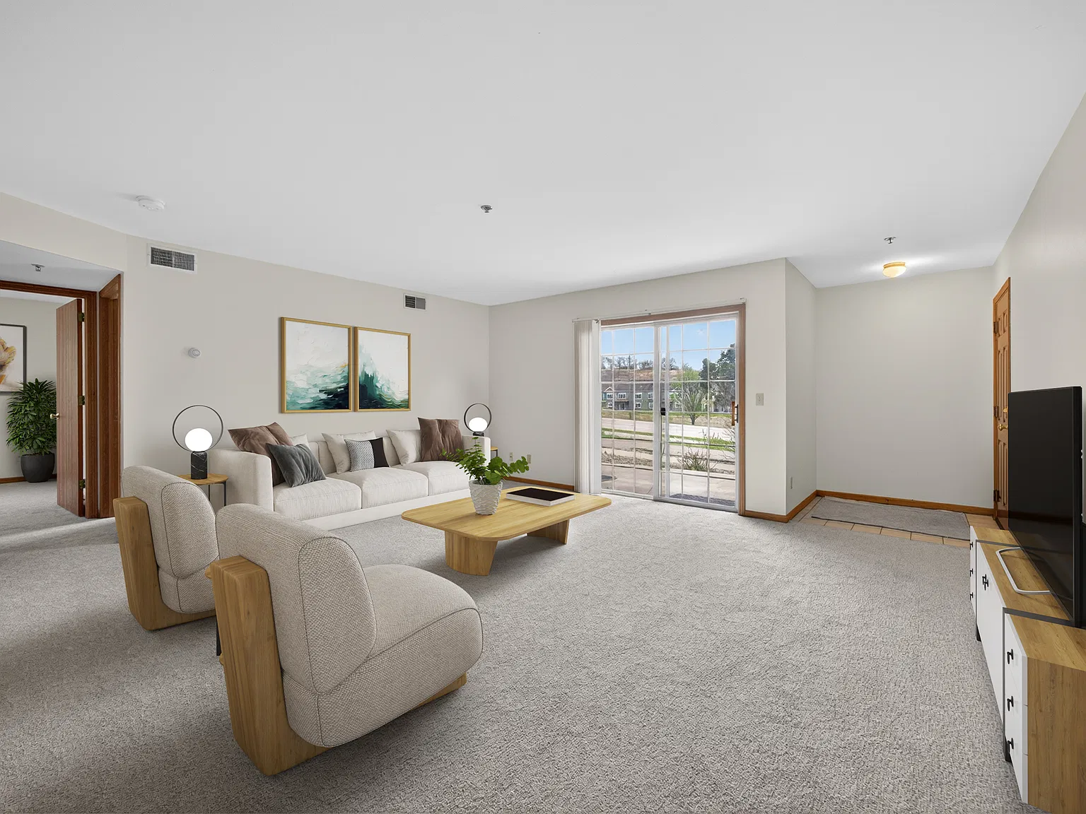 2 bed, 992 sqft, $1,350 — Photo 4