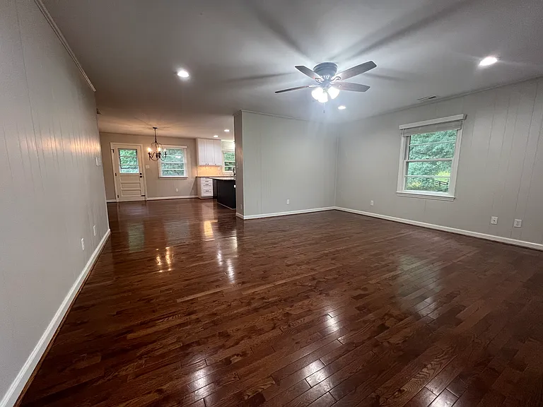 509 Maverick Rd — Photo 7