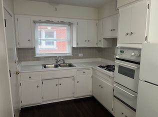 1710-16 Touhy Ave #1716-B, Park Ridge, IL 60068