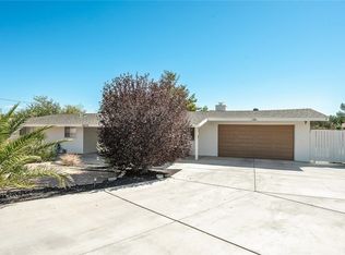 16575 Ash St, Hesperia, CA 92345