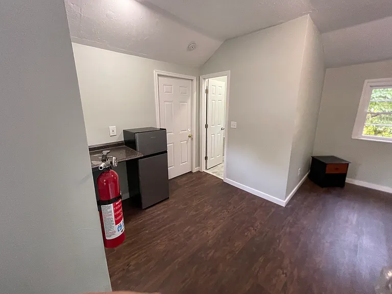 330 E Fillmore St #2 — Photo 2