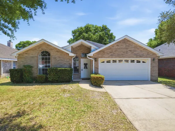 2196 Topaz Ct, Fort Walton Beach, FL 32547