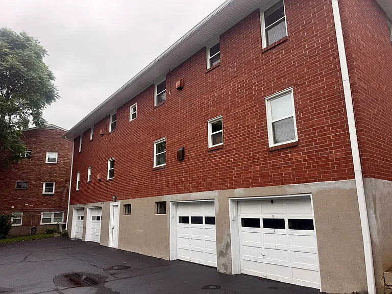 2722 Riedling Dr #4 — Photo 24