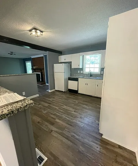5650 McDougal Dr — Photo 6