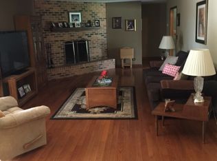 3497 Harper Ave, Gurnee, IL 60031