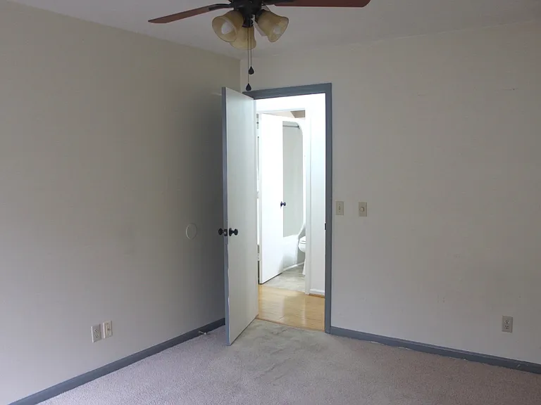 1030-5 Blue Ridge Dr #1 — Photo 17