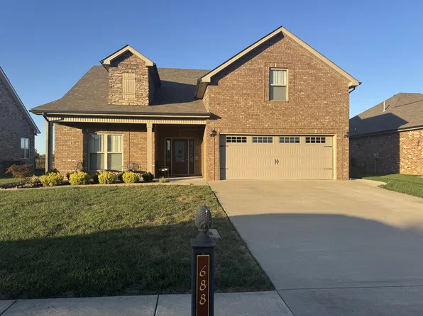 688 Jersey Dr, Clarksville, TN 37043