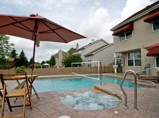 1341 Deerfield Ln, Bartlett, IL