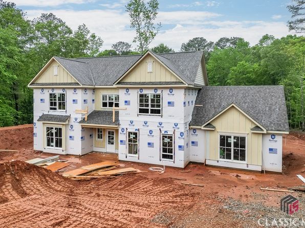 1311 Riverhill Dr, Bishop, GA 30621