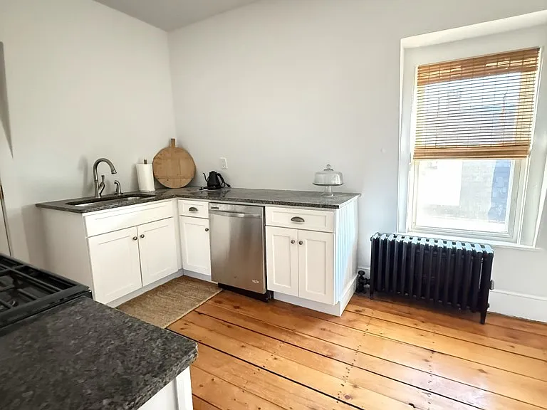 85 Spruce St #3 — Photo 12