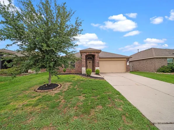 2915 Canadian Goose Lane, Baytown, TX 77521