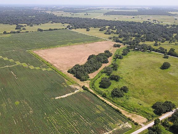 4th image of County Road 126