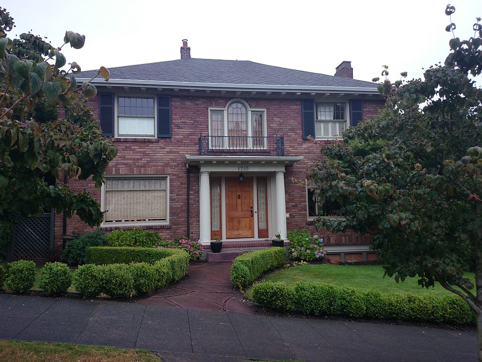 2nd image of 1210 4th Ave W