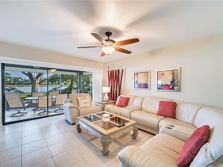 1802 Kings Lake Blvd #2-101 — Photo 1