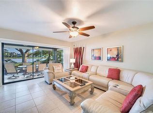 1802 Kings Lake Blvd #2-101, Naples, FL 34112