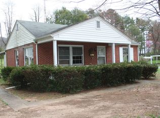 406 Walker St, Radford, VA 24141