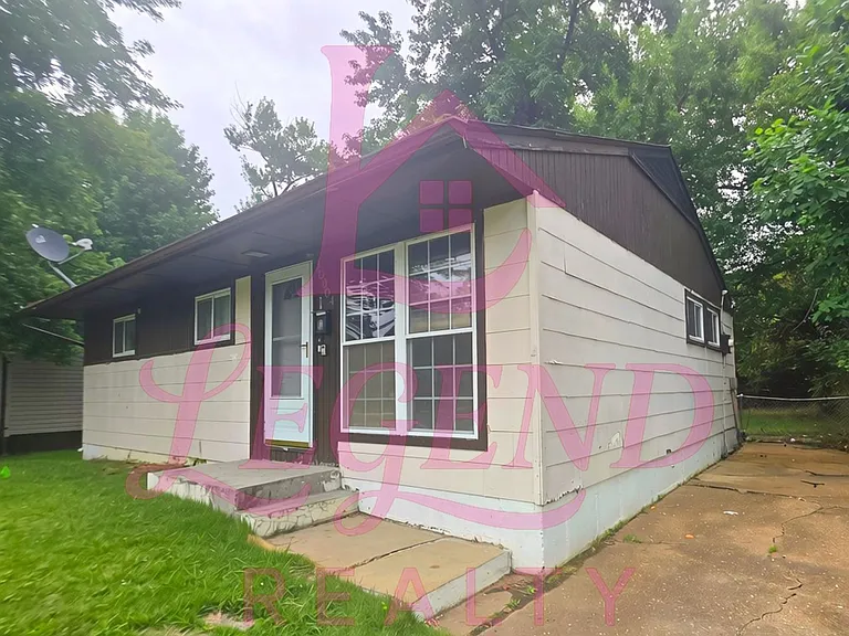 10604 Spring Garden Dr — Photo 2