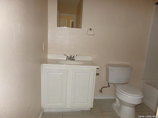 9228 Balboa Port — Photo 14