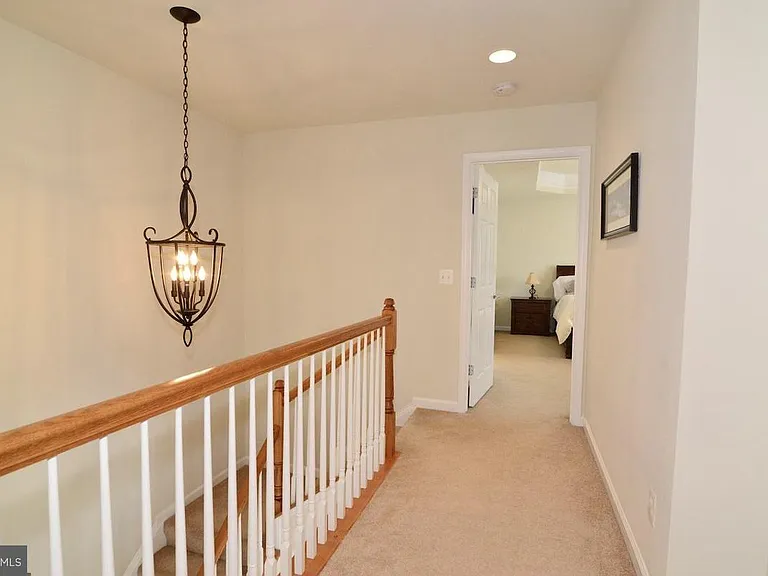 25496 Schooley Mill Ter — Photo 8