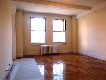 1st image of 25 E 67th St APT 9C