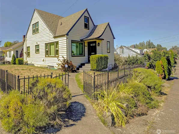 703 High Avenue, Bremerton, WA 98337