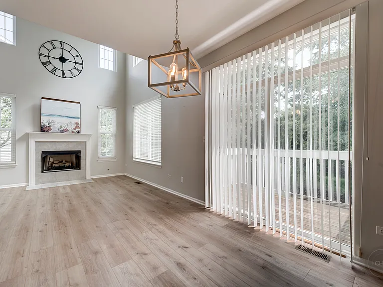 2835 White Thorn Cir — Photo 12