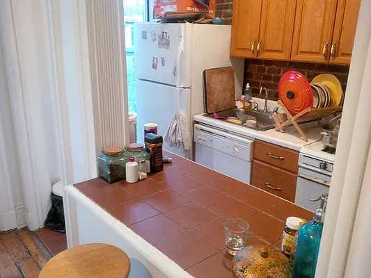 Rented by TB Shaw Realty | media 25