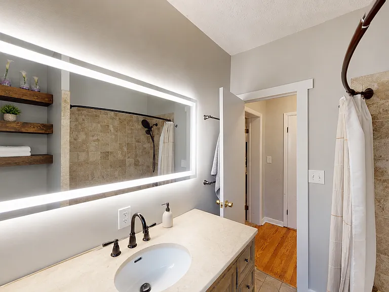 1217 S University Blvd — Photo 6