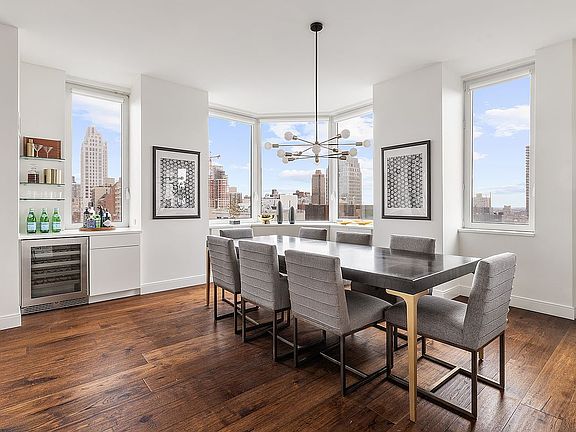 3rd image of 188 E 78th St APT 23B