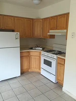 Rented by First Executive Realty Inc | media 3