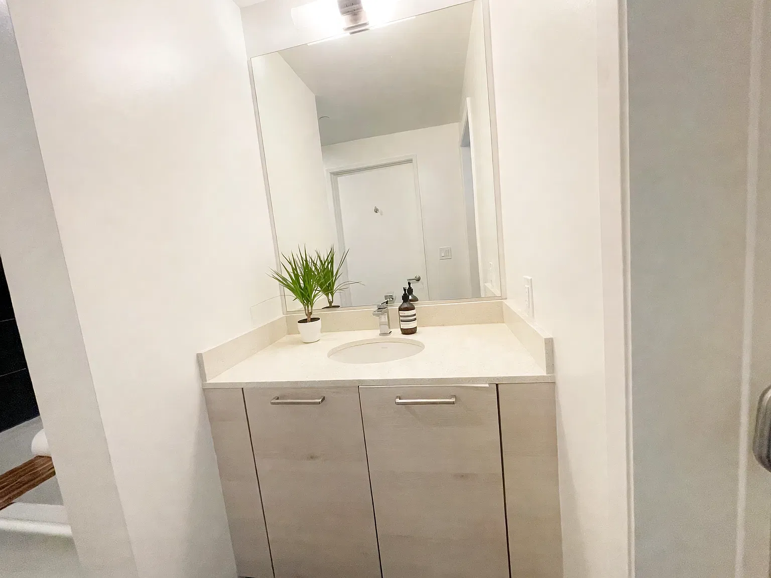 1 bed, 648 sqft, $4,495 — Photo 1