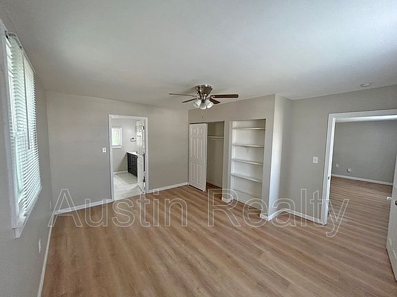5th image of 2644 Rockford Ave
